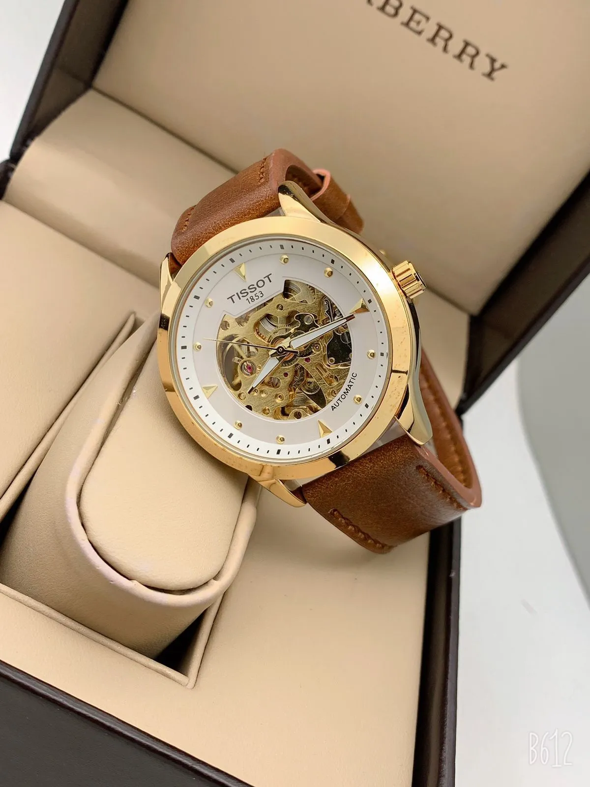 FEMALE WRIST WATCH